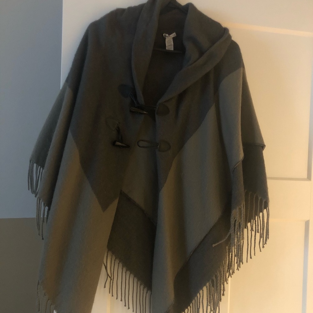 Fall sweater poncho